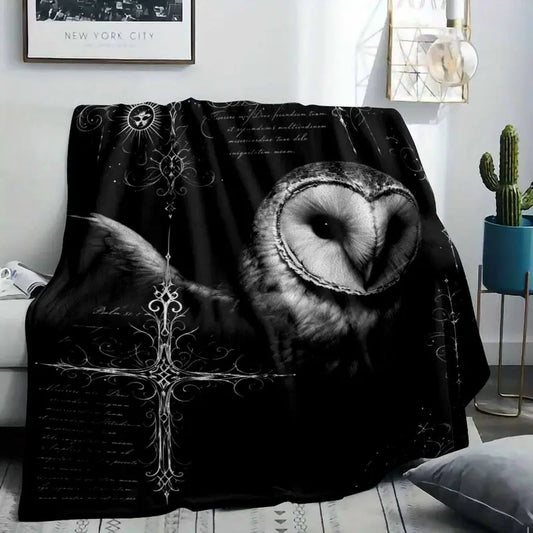Gothic Owl Flannel Throw Blanket - Soft Warm Lightweight Home Decor - image 2